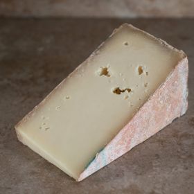 Fontina Dop valdostana, sapore dolce e aroma fragrante